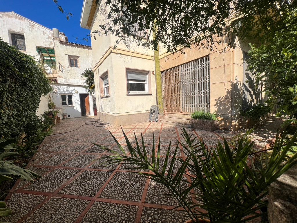 Villa te koop in Denia