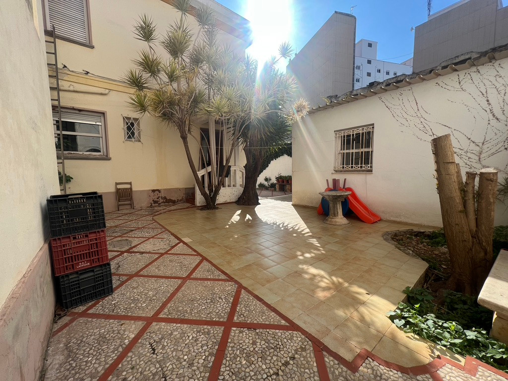 Villa te koop in Denia