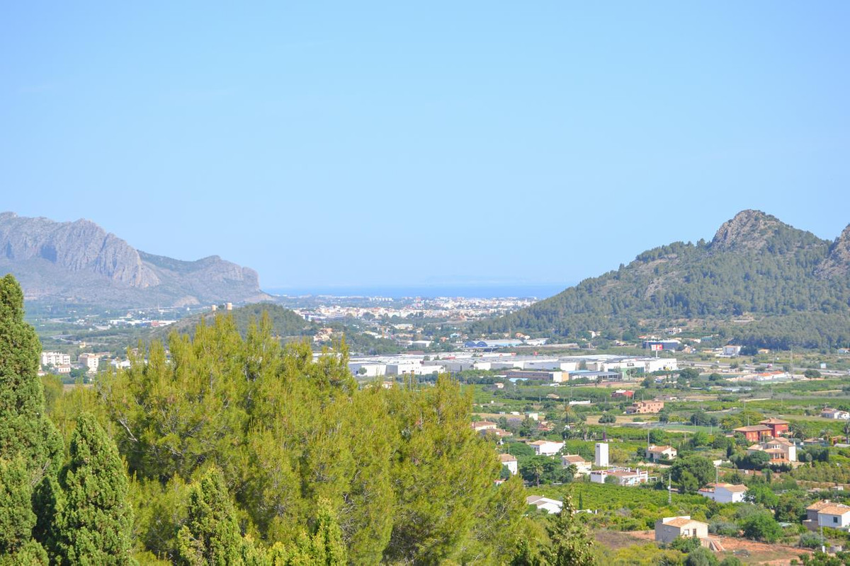 Villa te koop in Pedreguer