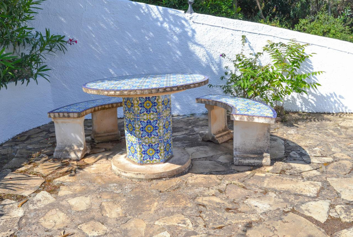 1170