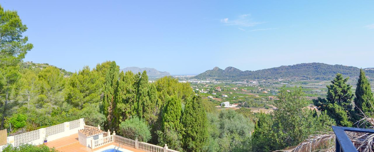 Villa te koop in Pedreguer