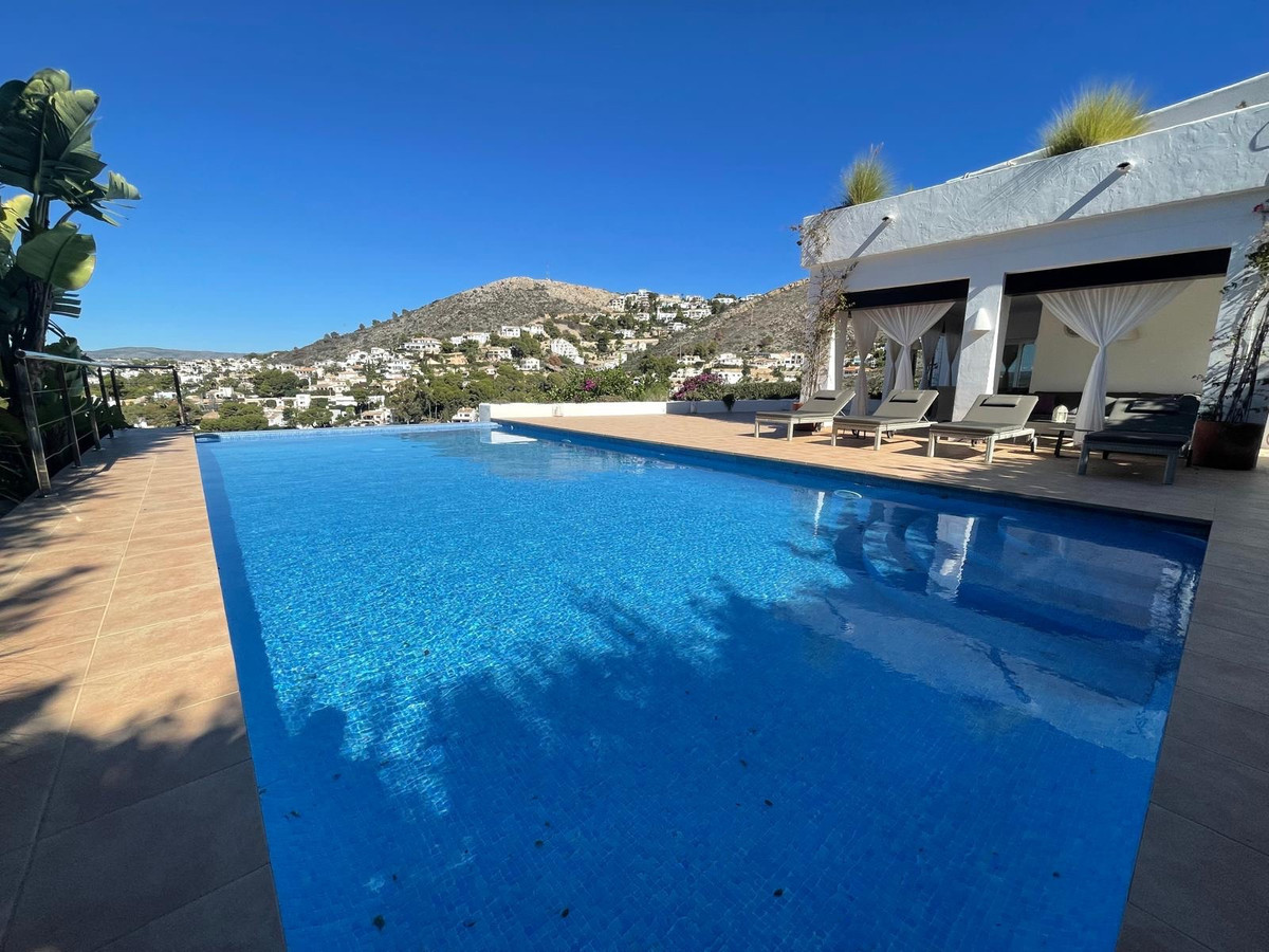 Villa te koop in Teulada