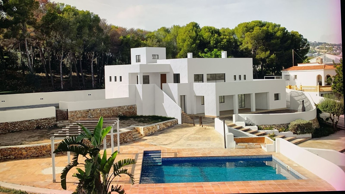 Mediterrane villa met zeezicht op een toplocatie in Benissa