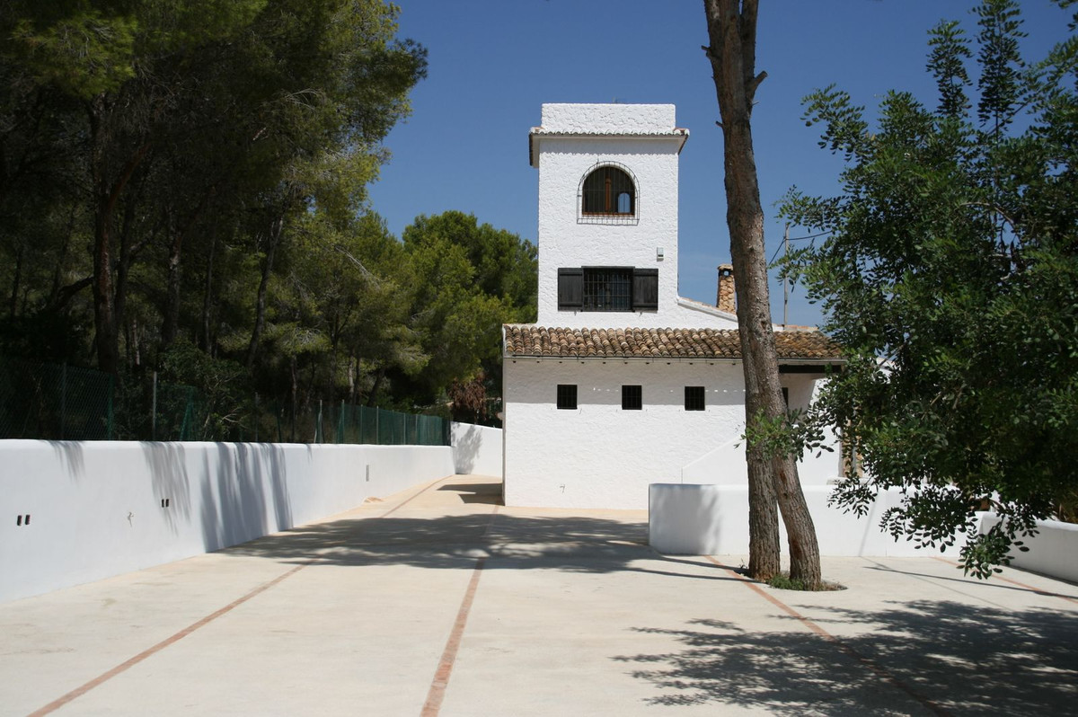 Mediterrane villa met zeezicht op een toplocatie in Benissa
