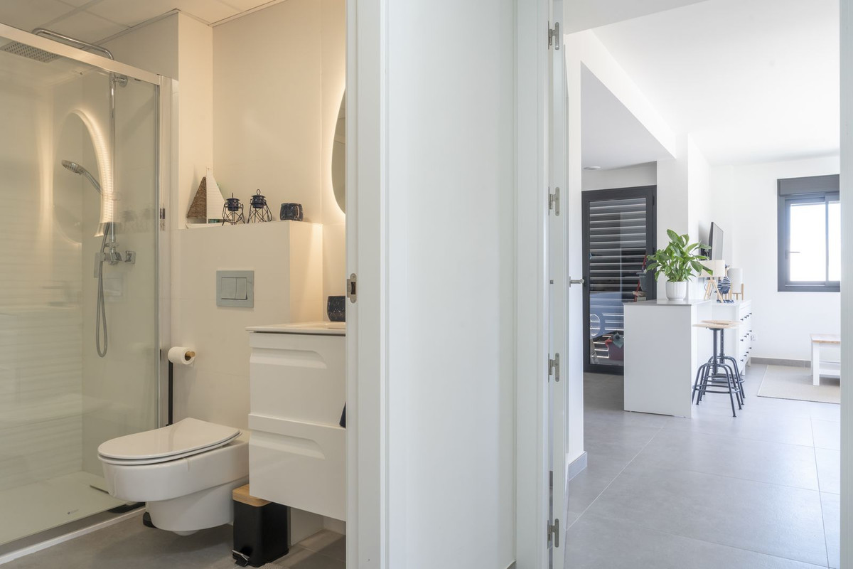 Instapklaar modern nieuwbouwappartement in Javea