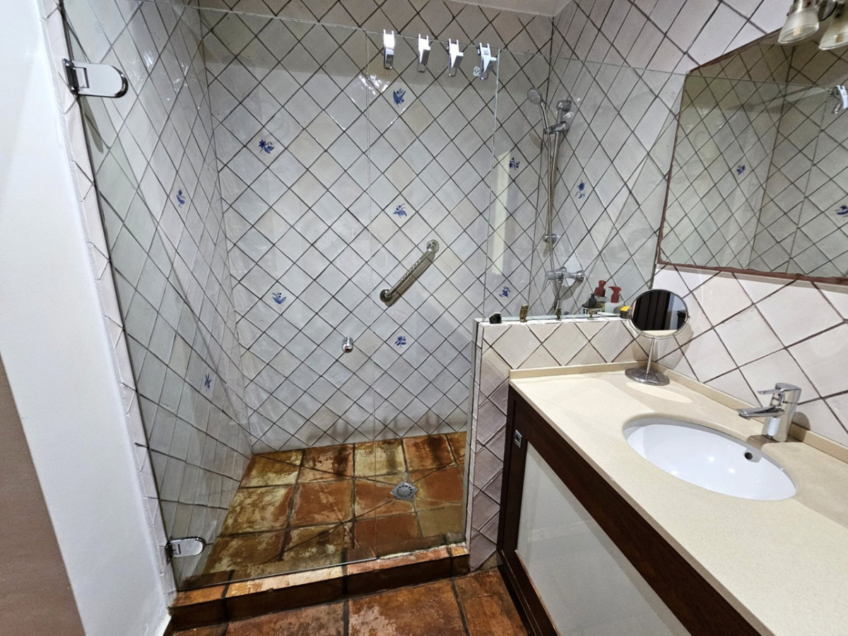 DP-07-R5261407-12 Unieke villa op een enorm perceel in Ondara (Denia)