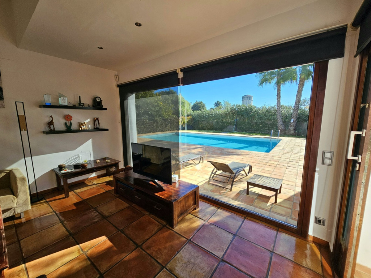 DP-07-R5261407-17 Unieke villa op een enorm perceel in Ondara (Denia)