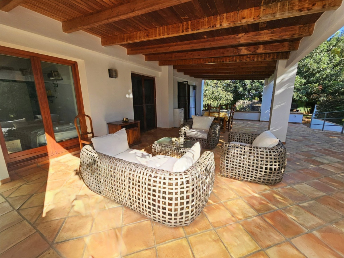 DP-07-R5261407-2 Unieke villa op een enorm perceel in Ondara (Denia)