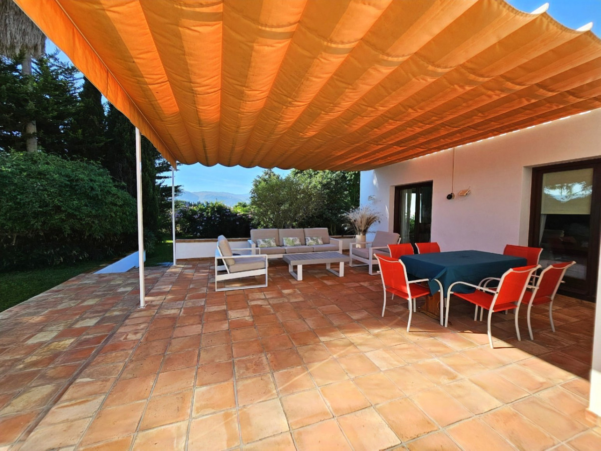 DP-07-R5261407-24 Unieke villa op een enorm perceel in Ondara (Denia)