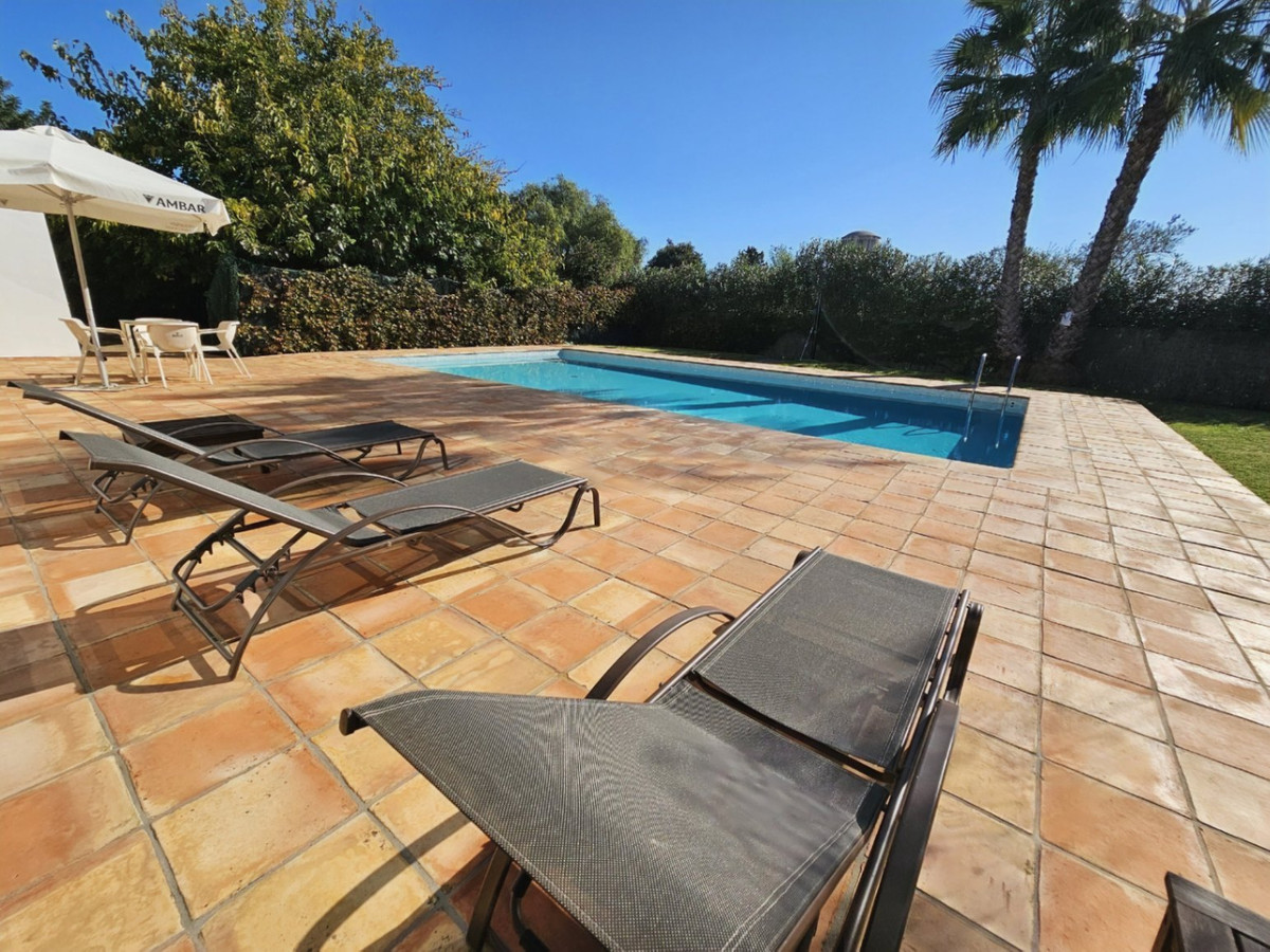 DP-07-R5261407-27 Unieke villa op een enorm perceel in Ondara (Denia)