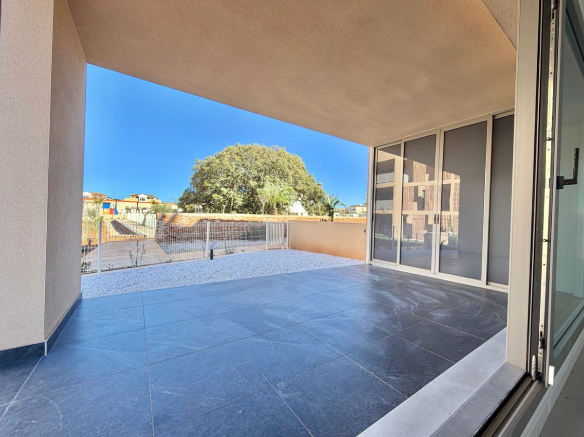 Begane grond appartement te koop in Denia