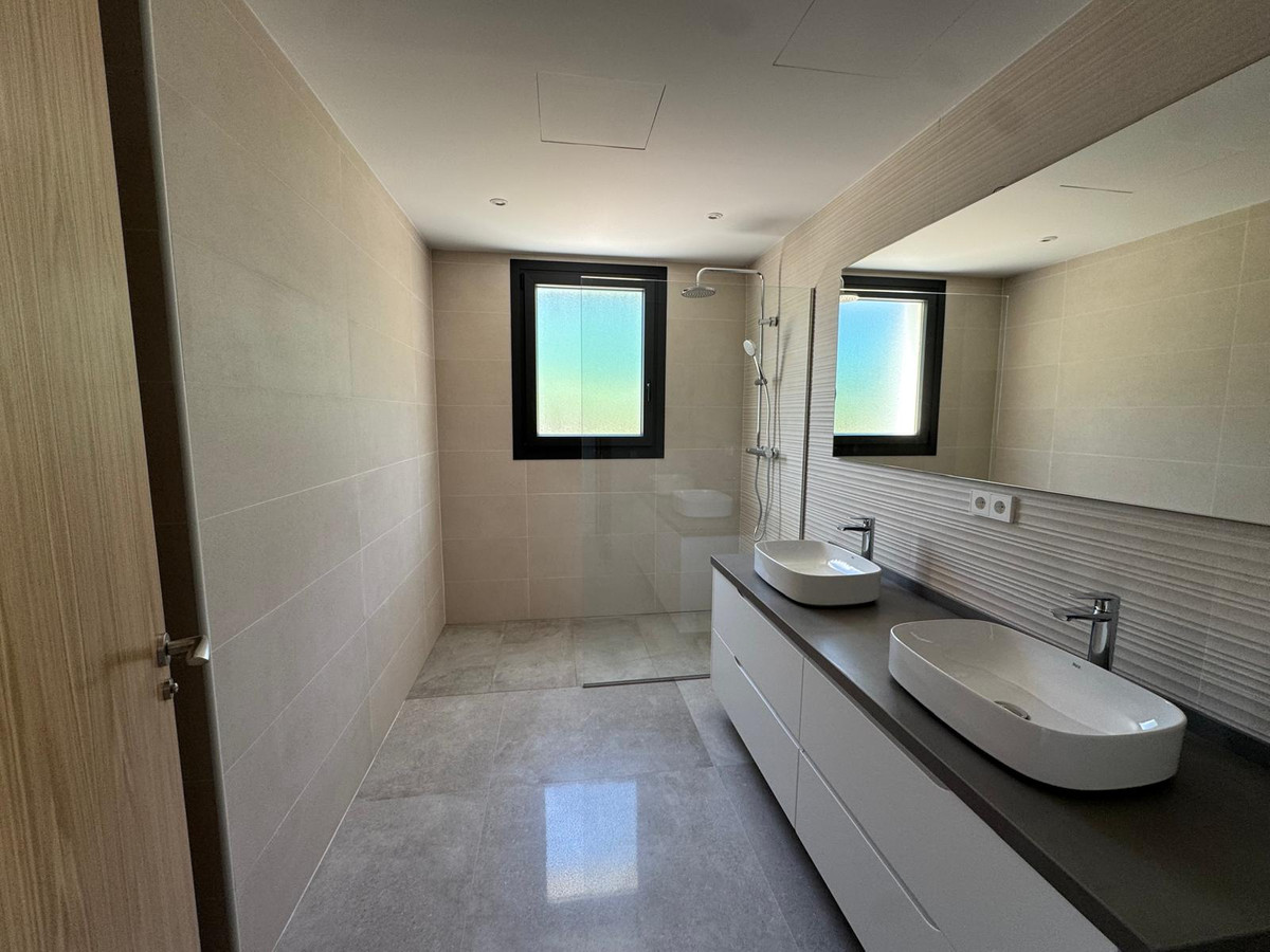 Nieuwbouw villa met uitzicht te koop in Javea