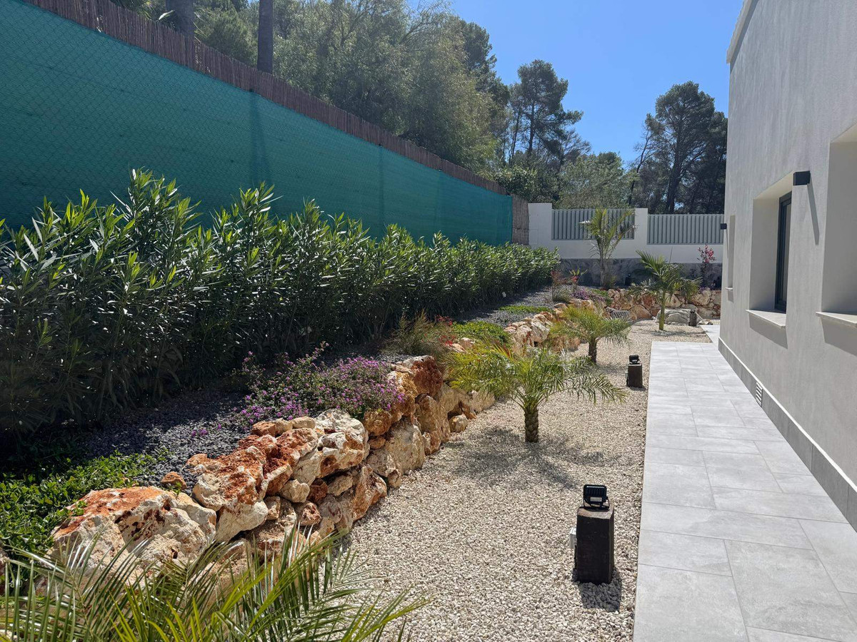 Nieuwbouw villa met uitzicht te koop in Javea