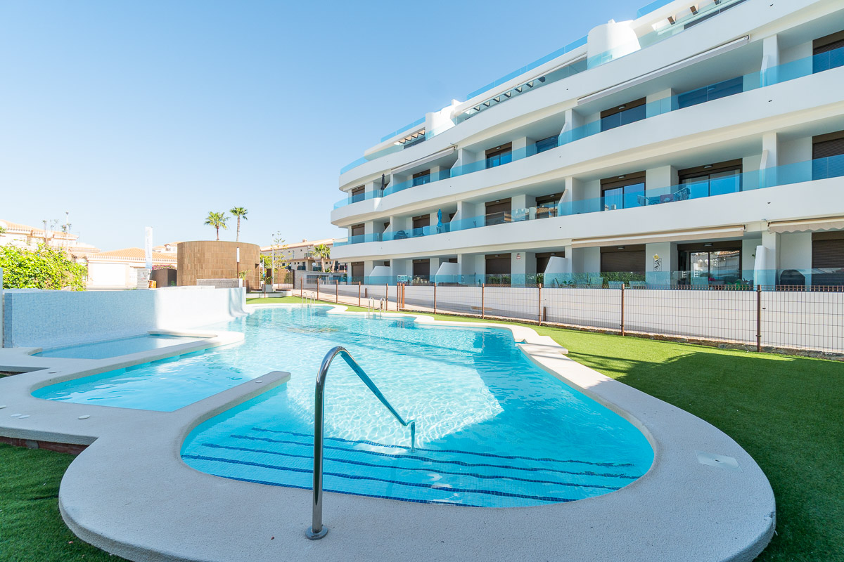 Nieuwbouw Appartement in Playa Flamenca