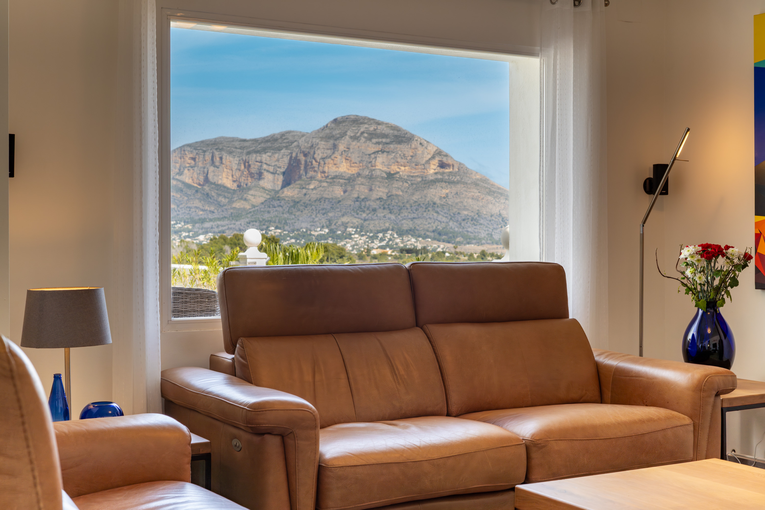 DP-28-V2792C-10 Prachtig gerenoveerde villa te koop in Javea