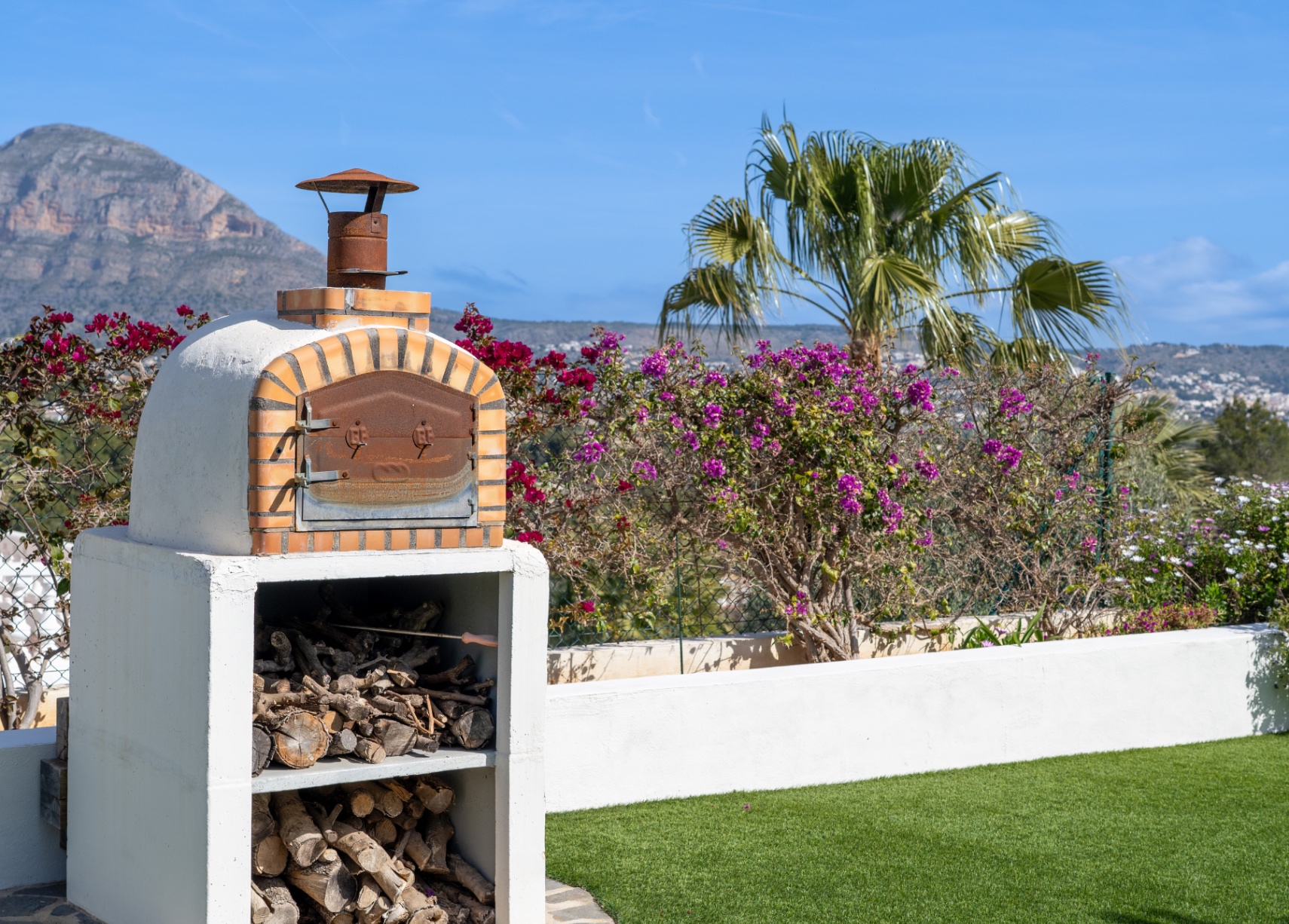 DP-28-V2792C-7 Prachtig gerenoveerde villa te koop in Javea