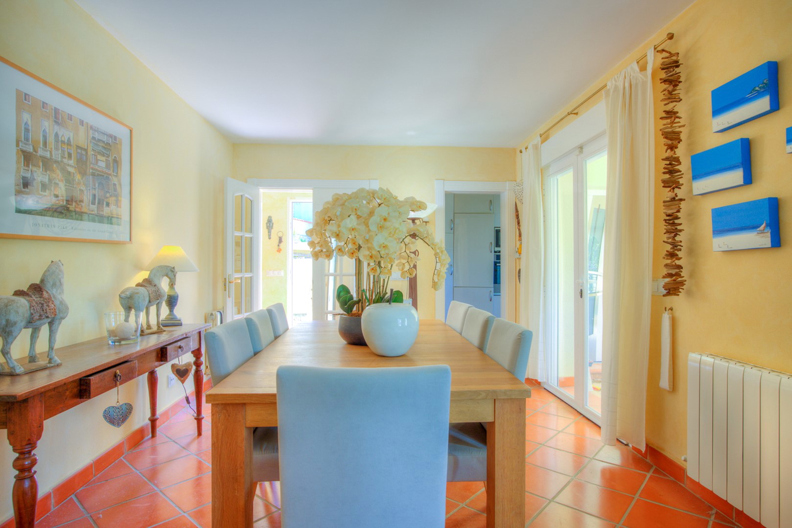Charmante villa met zeezicht aan de kust van Benissa
