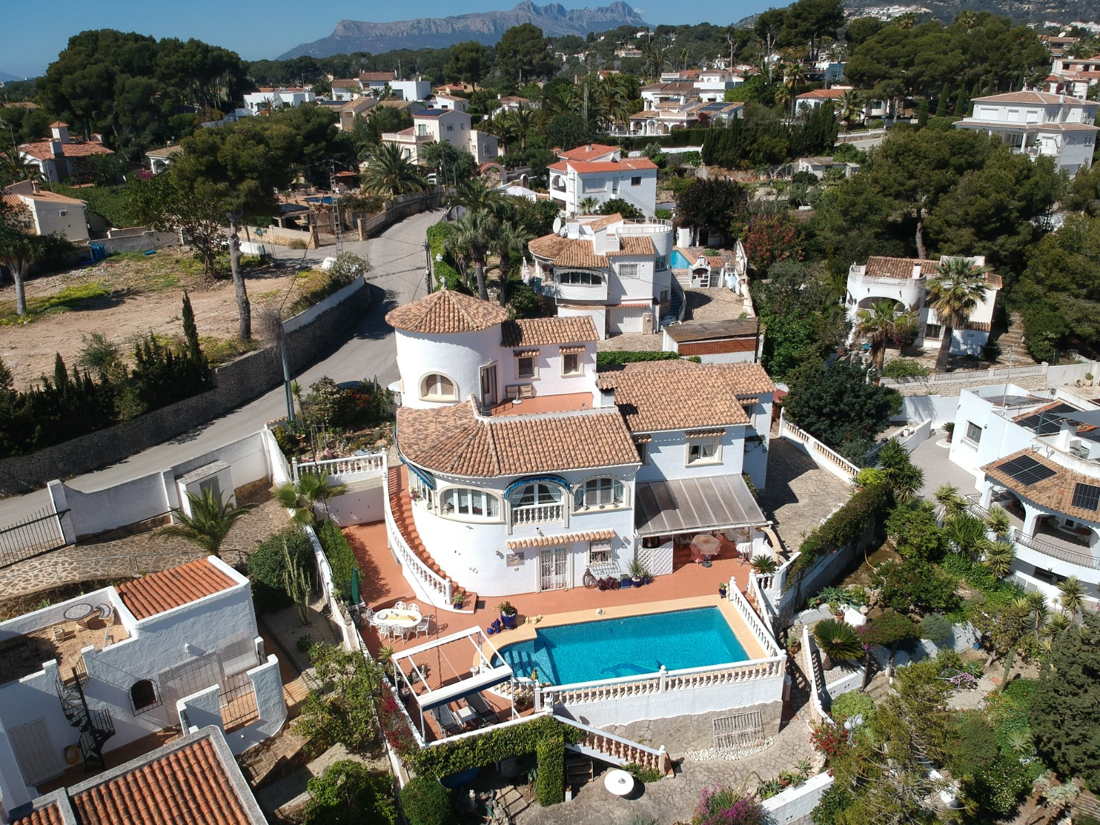 Elegante villa in Benissa op toplocatie met uitzicht op zee