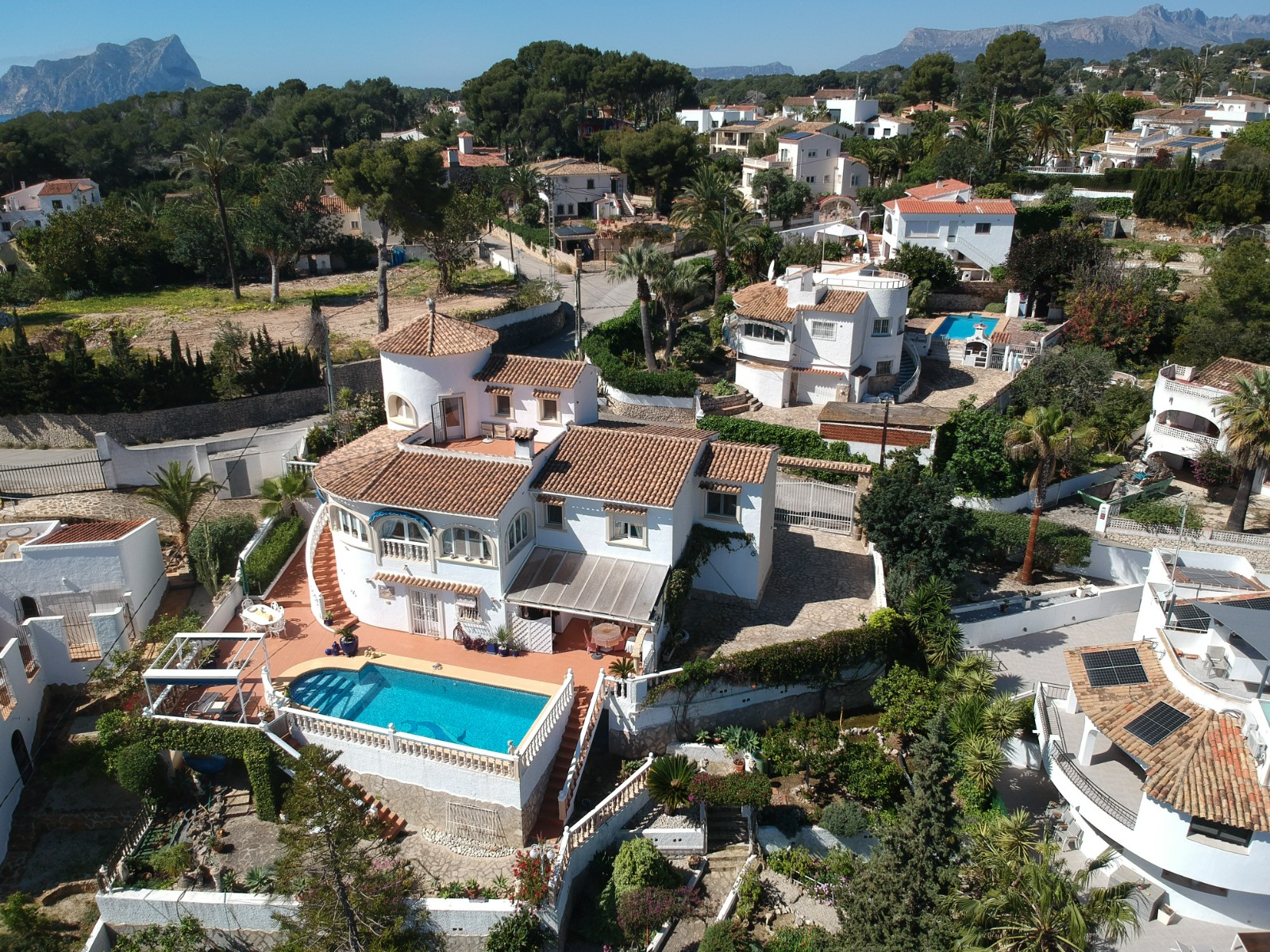 Elegante villa in Benissa op toplocatie met uitzicht op zee