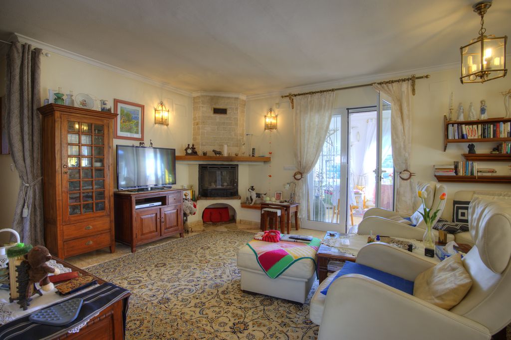 Elegante villa in Benissa op toplocatie met uitzicht op zee