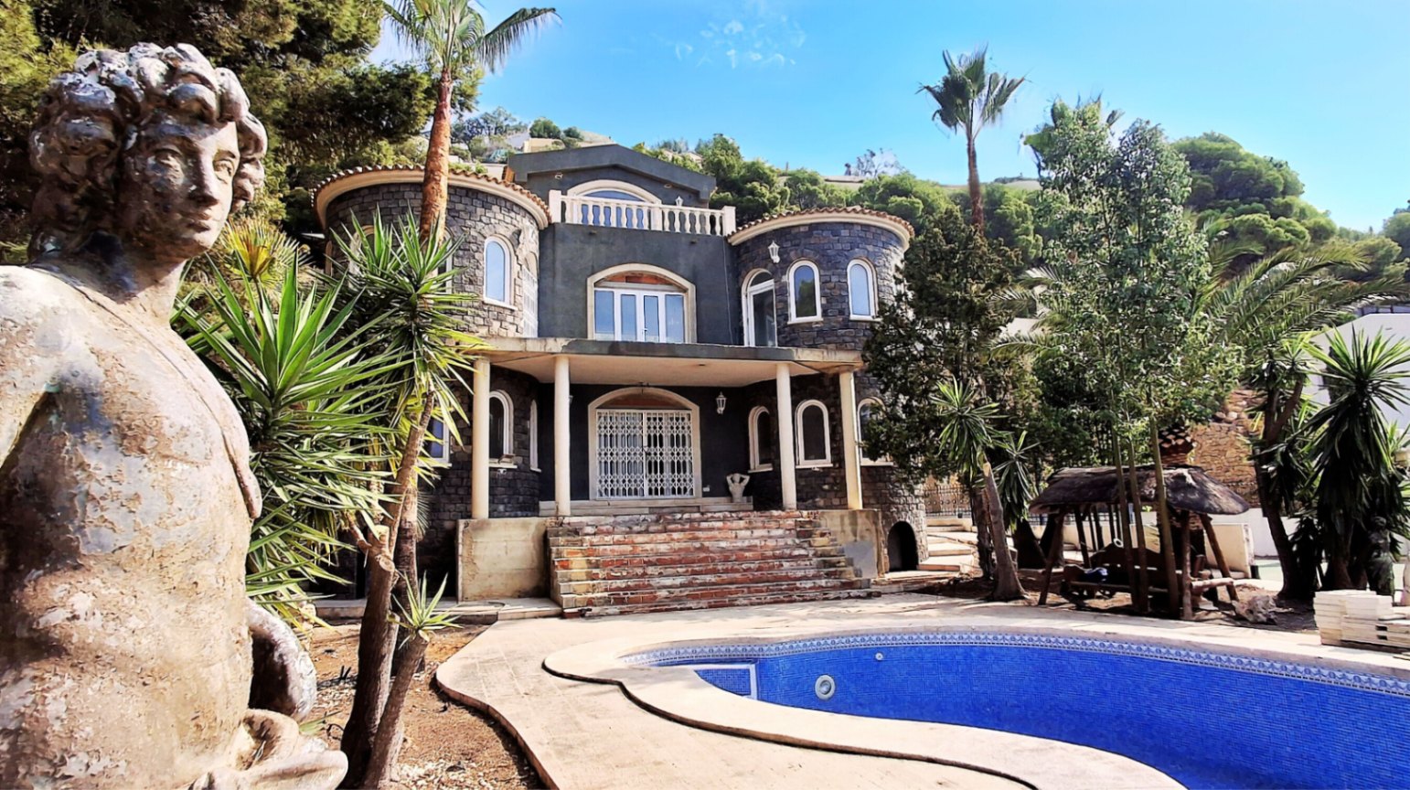 Villa te koop in Altea