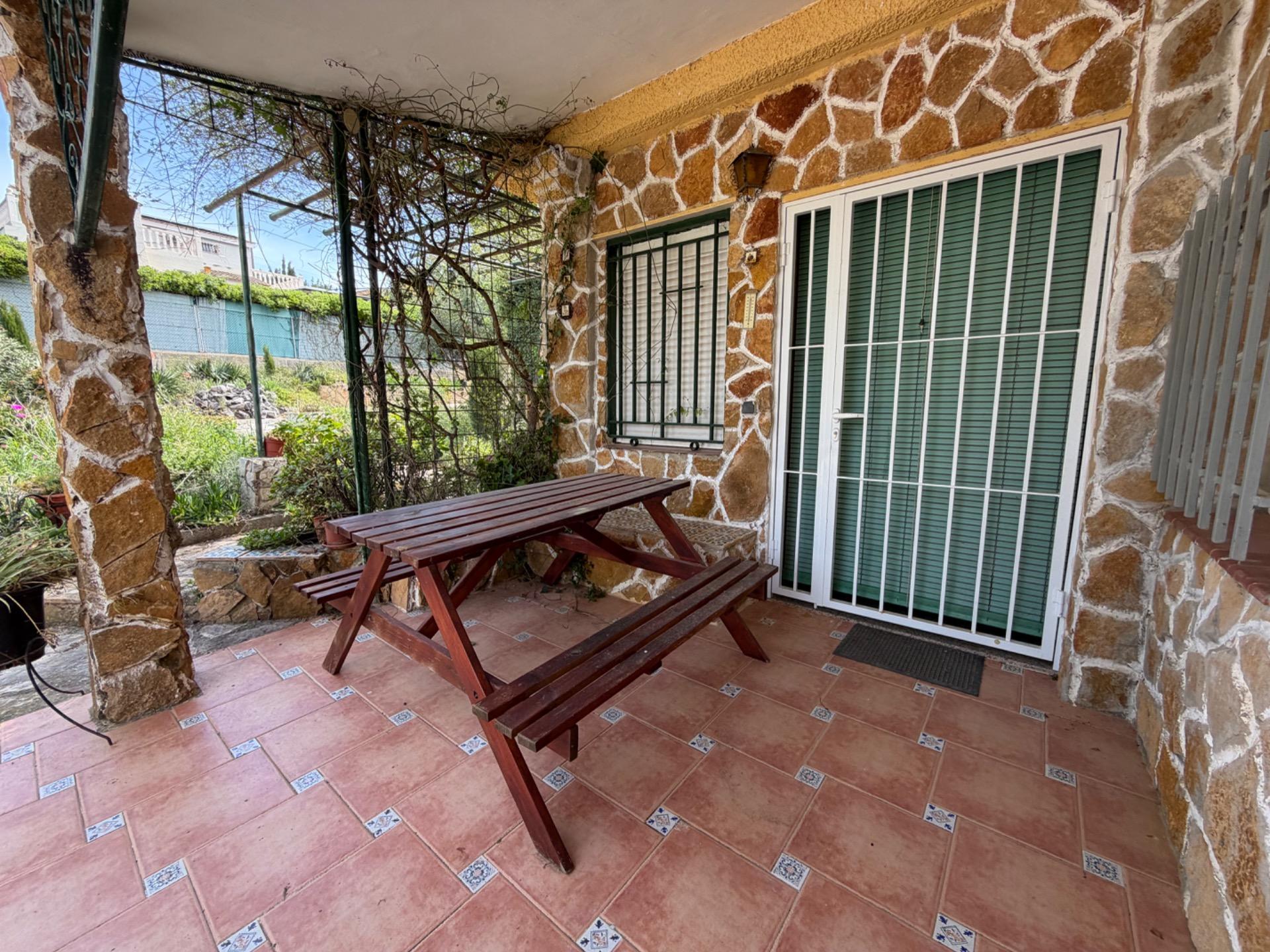 Villa te koop in Olocau