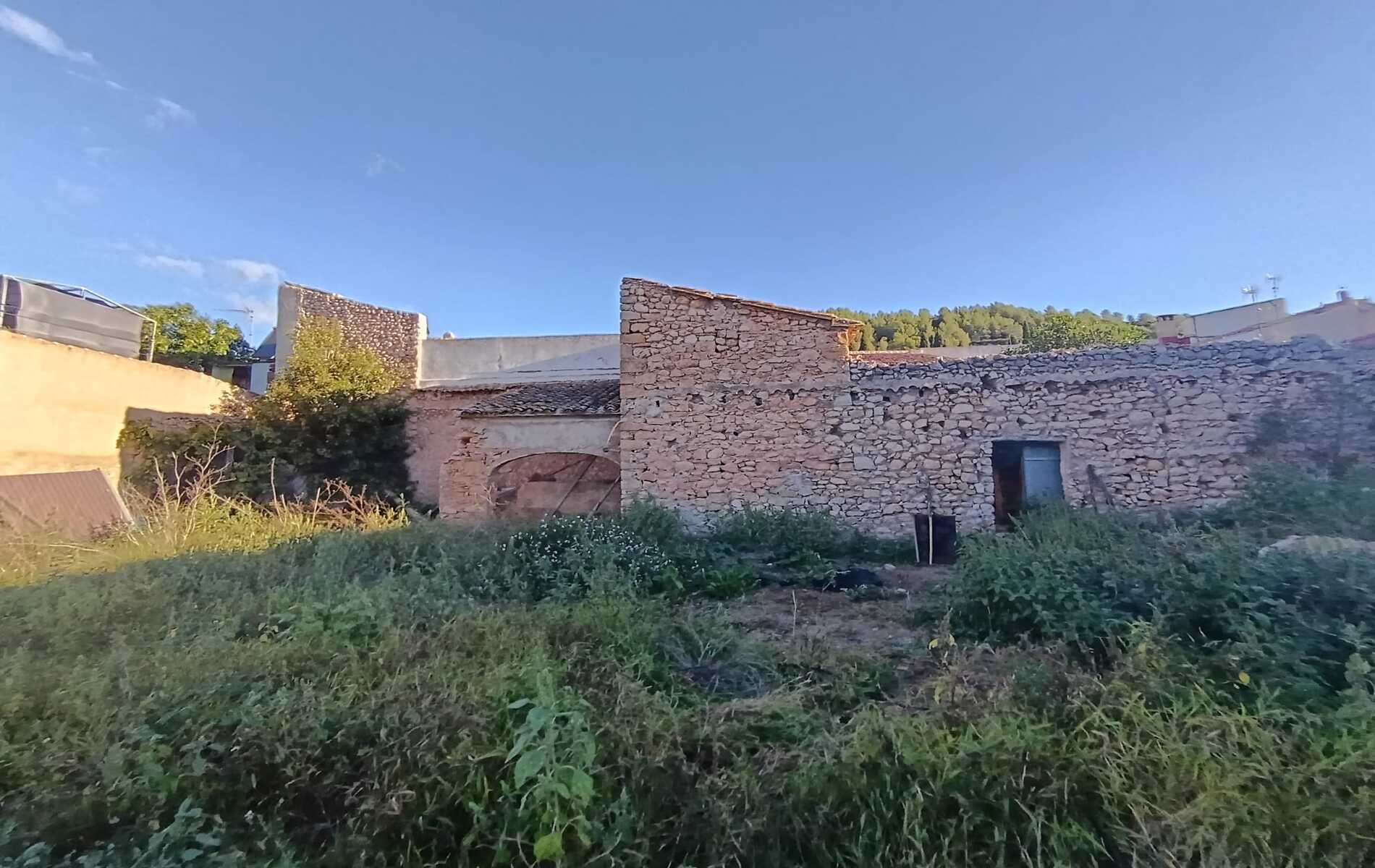 Renovatieproject te koop in Lliber