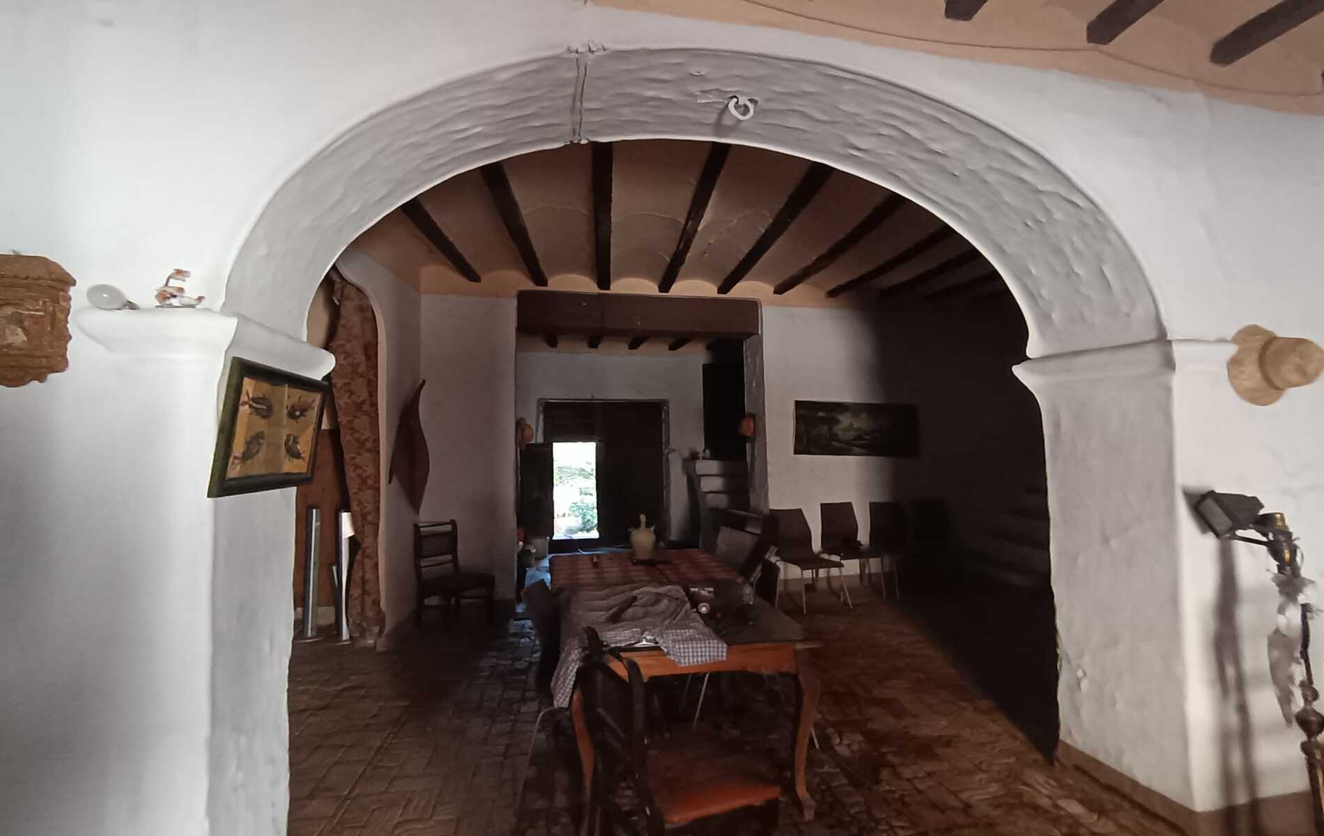 Renovatieproject te koop in Lliber