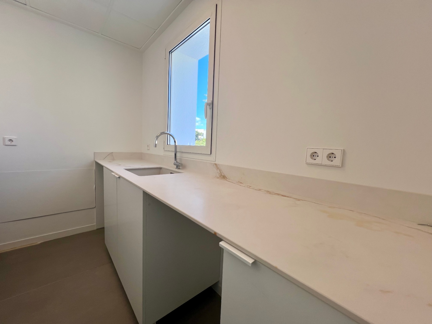 Nieuwbouw villa met uitzicht te koop in Benissa
