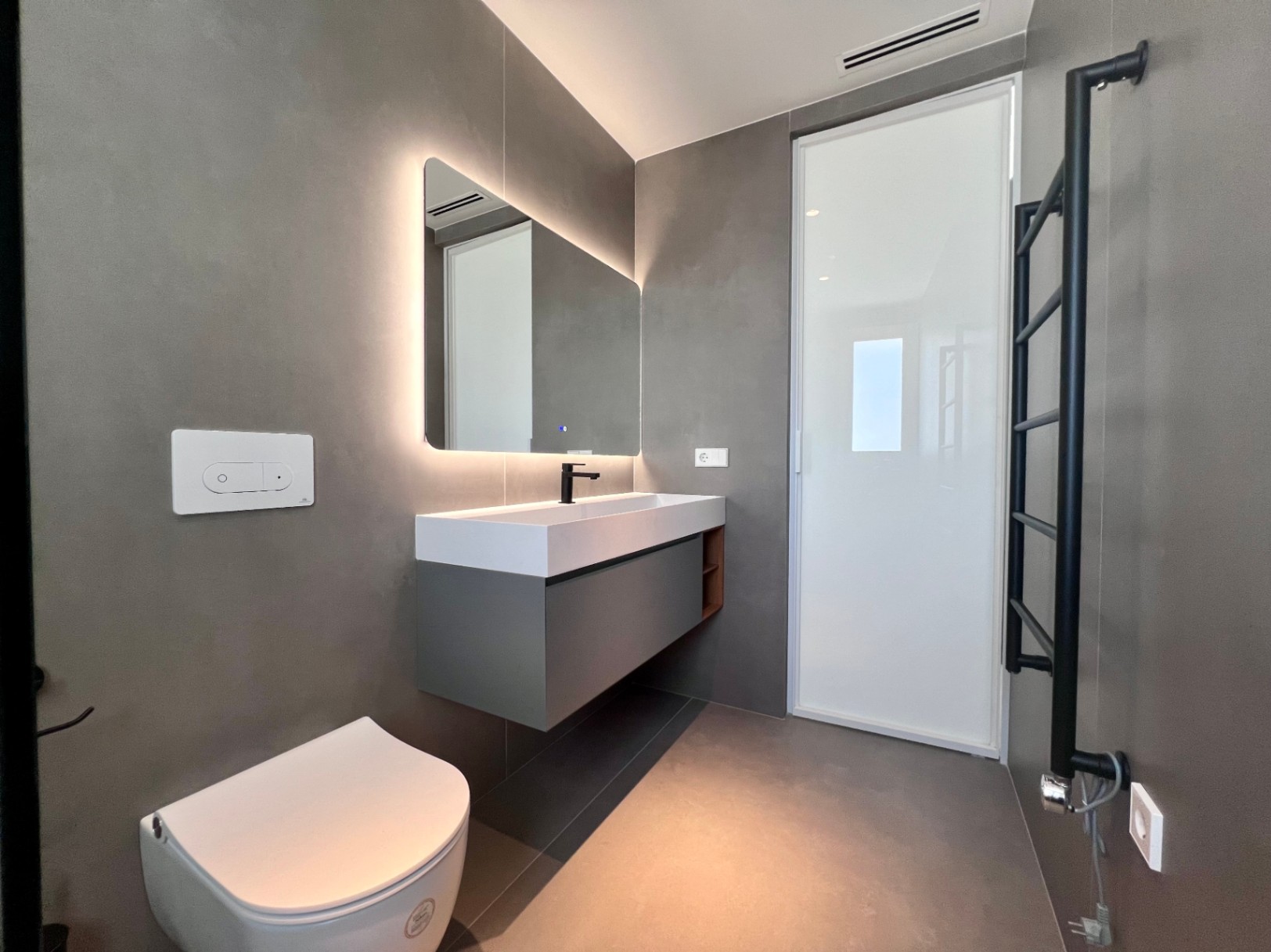 Nieuwbouw villa met uitzicht te koop in Benissa
