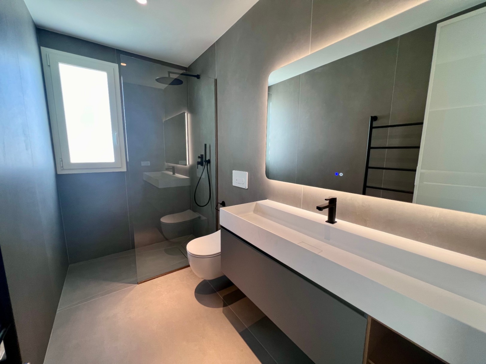 Nieuwbouw villa met uitzicht te koop in Benissa