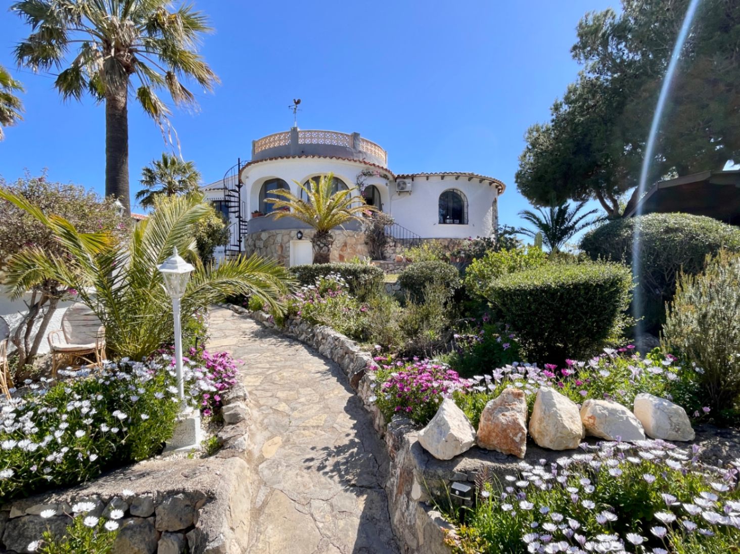 Exclusieve villa met zeezicht te koop in Javea