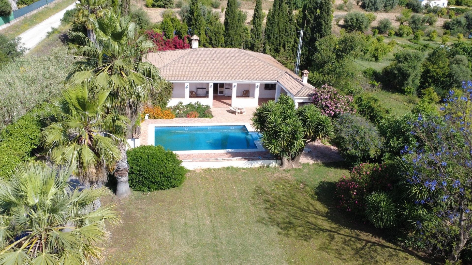 Finca te koop in Alhaurín el Grande
