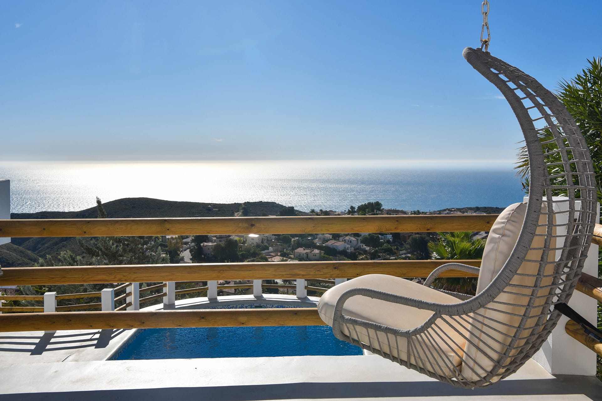 Ibiza stijl villa met panoramisch uitzicht in Benitachell