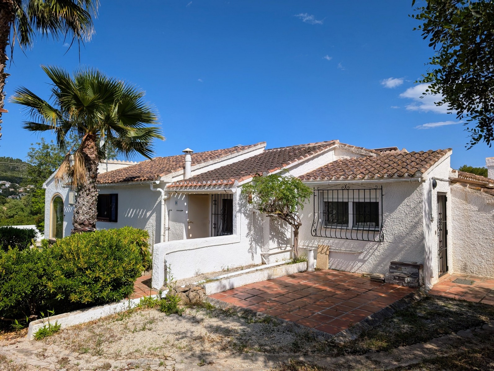 Schitterend landgoed met gastenverblijven en 2 zwembaden in Javea