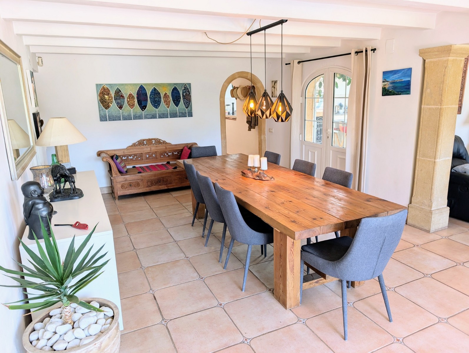 Schitterend landgoed met gastenverblijven en 2 zwembaden in Javea