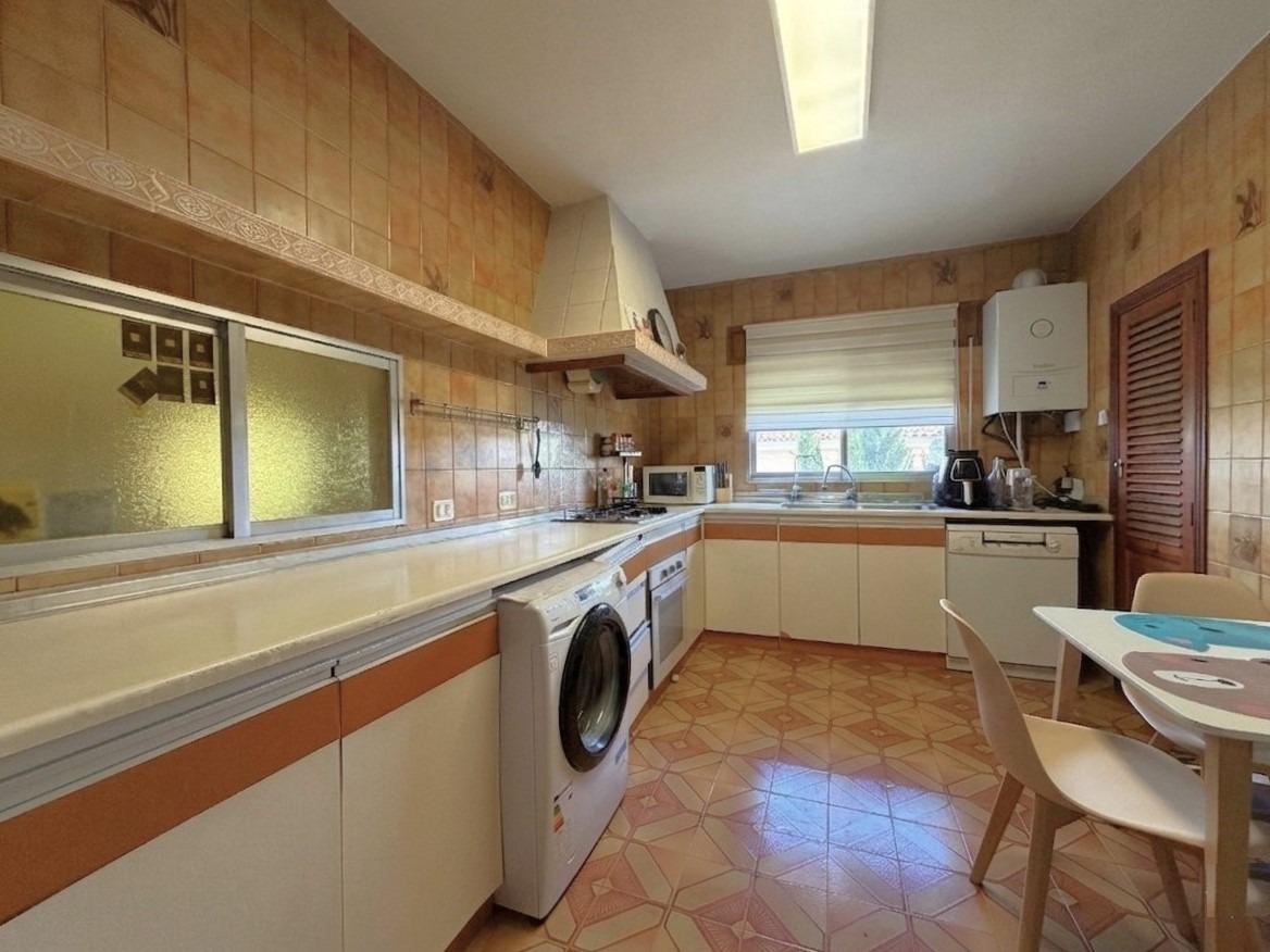 Gerenoveerde villa met bergzicht in Naquera