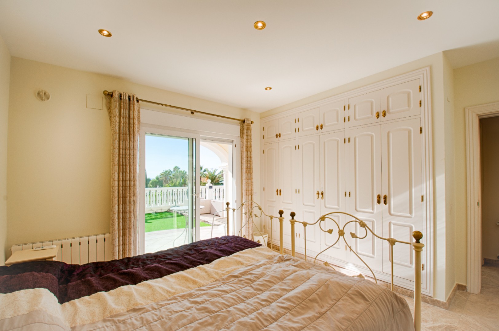 Villa met zeezicht te koop in Moraira