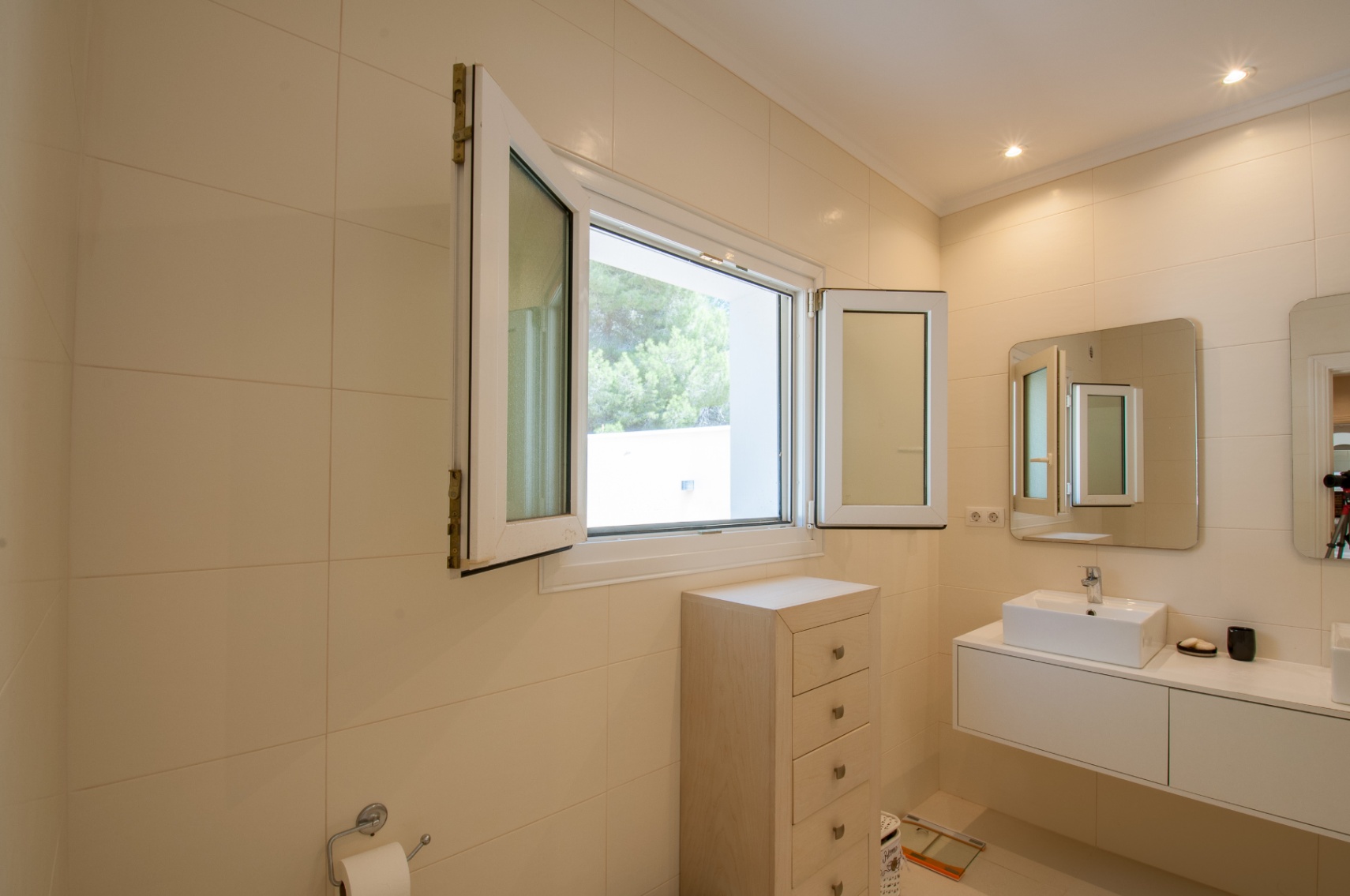 Villa met zeezicht te koop in Moraira