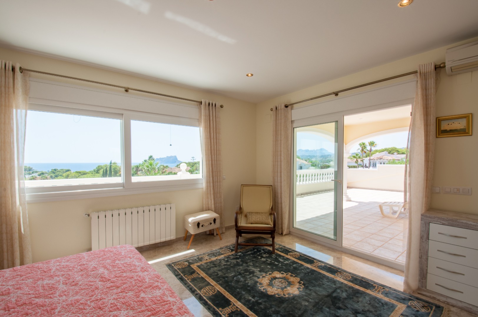 Villa met zeezicht te koop in Moraira