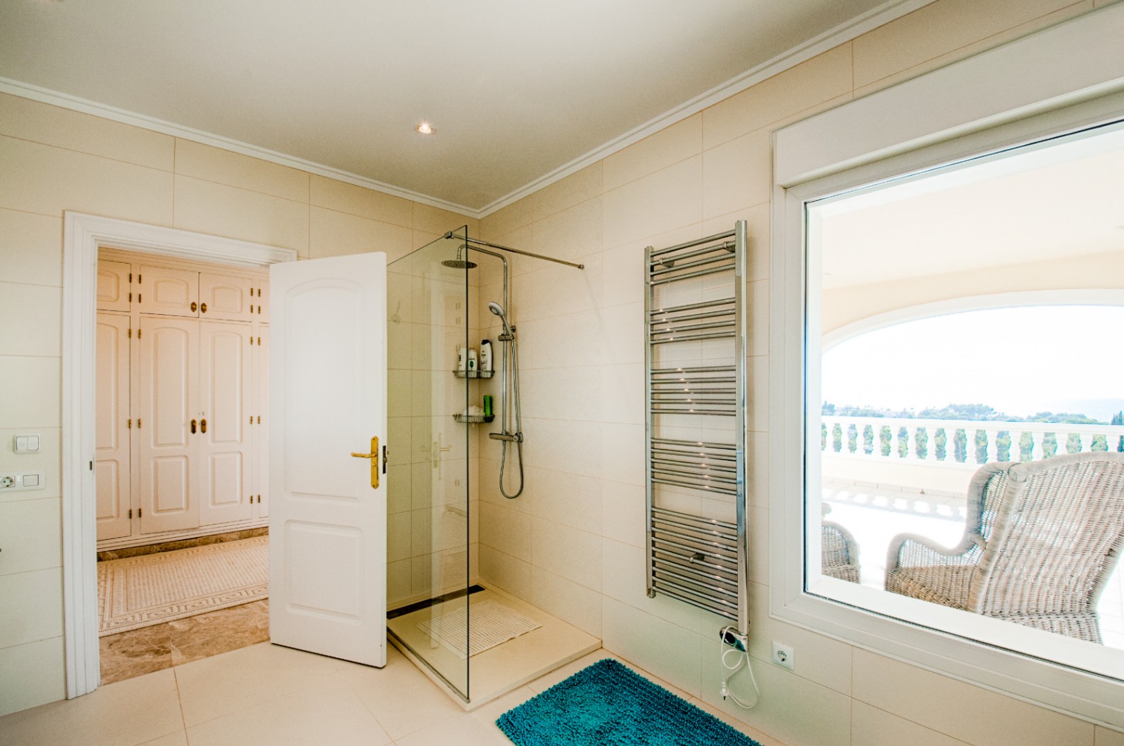 Villa met zeezicht te koop in Moraira