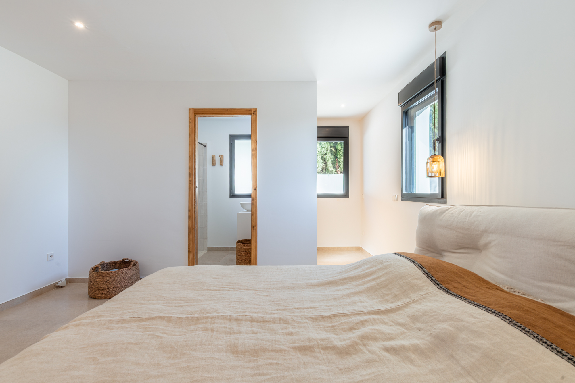 Exclusieve Ibiza-stijl nieuwbouwvilla met zeezicht in Moraira