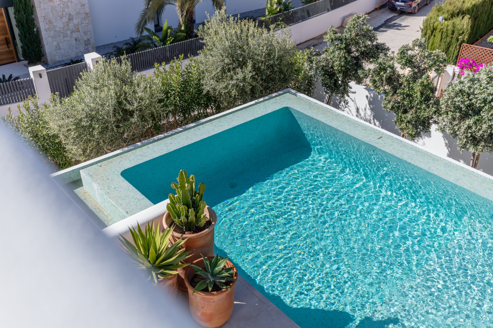 Exclusieve Ibiza-stijl nieuwbouwvilla met zeezicht in Moraira