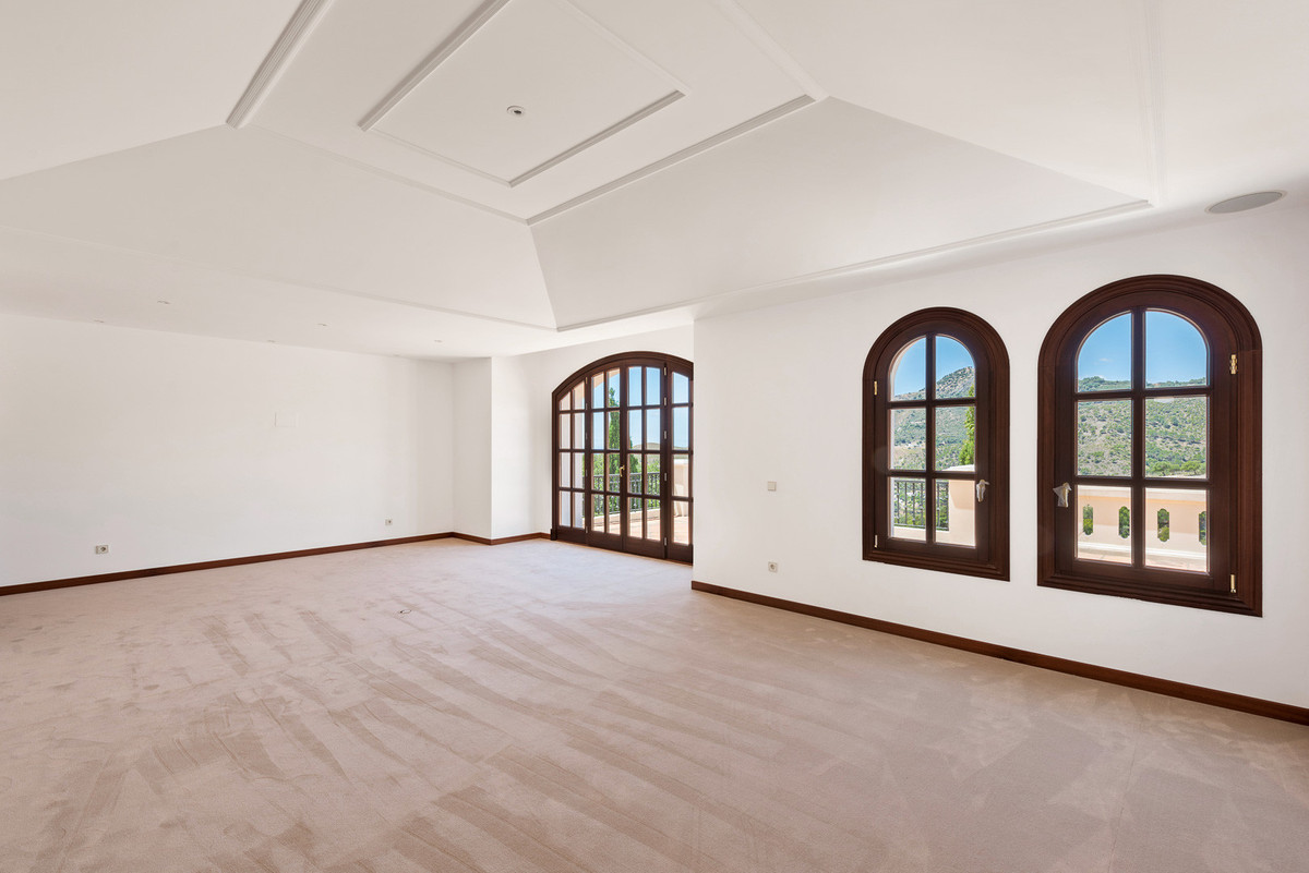 Villa te koop in La Zagaleta