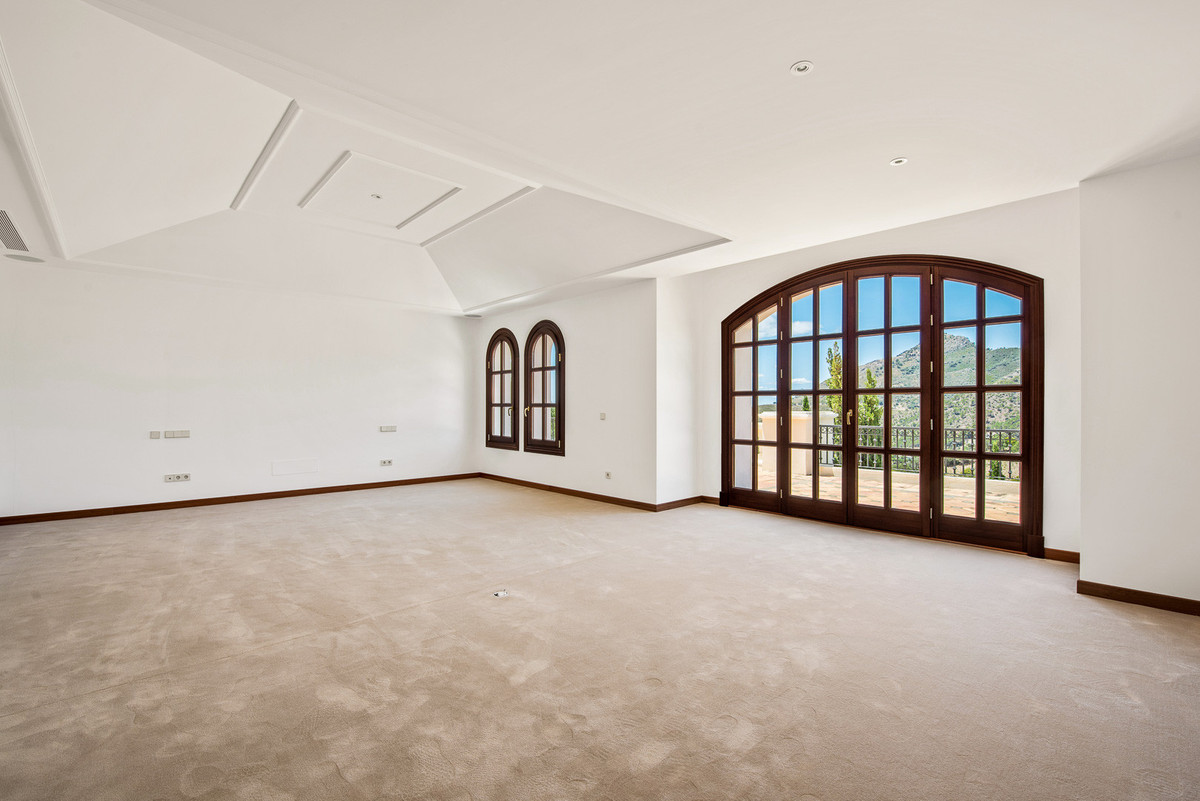 Villa te koop in La Zagaleta