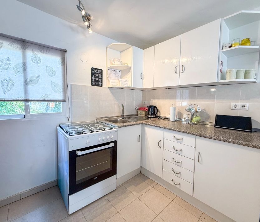 Charmante villa met zelfstandig appartement in Orba
