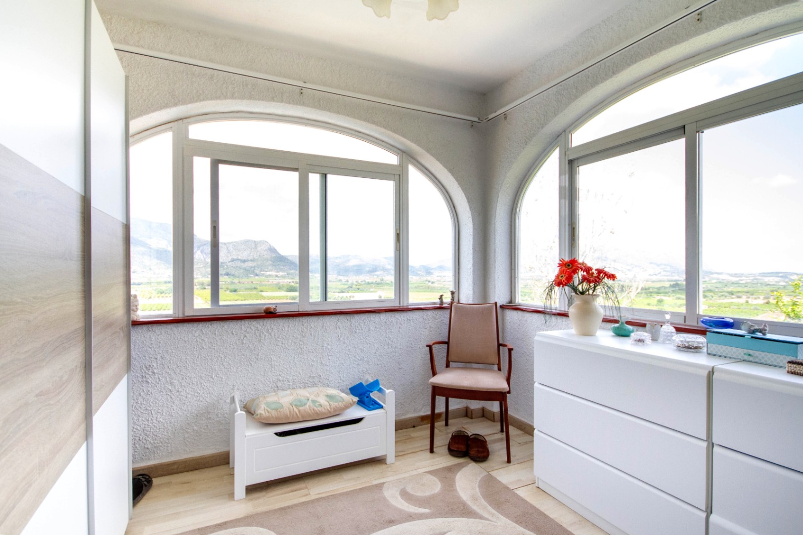 Charmante villa met zelfstandig appartement in Orba