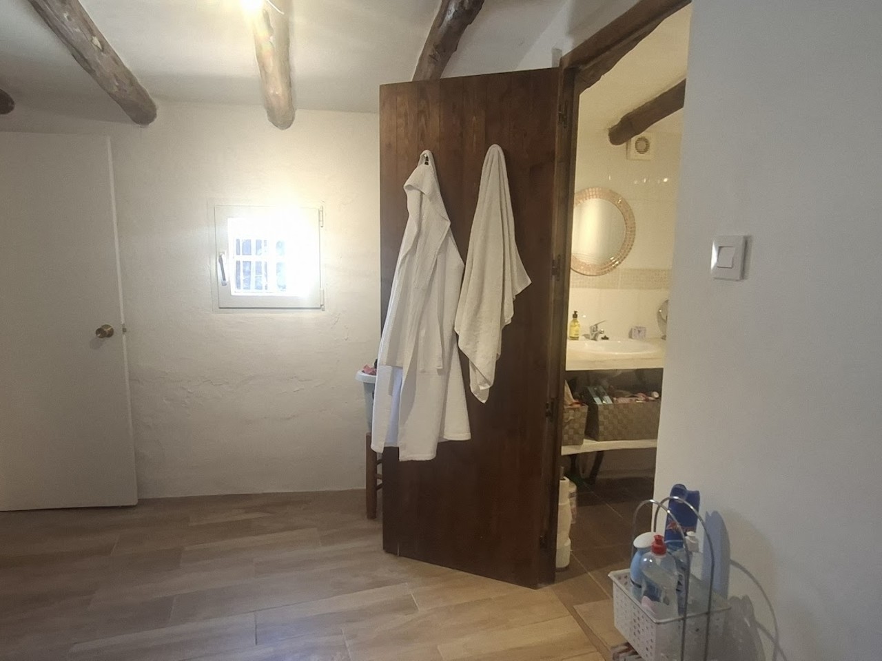 Ruime halfvrijstaande woning met groot perceel in Arboleas