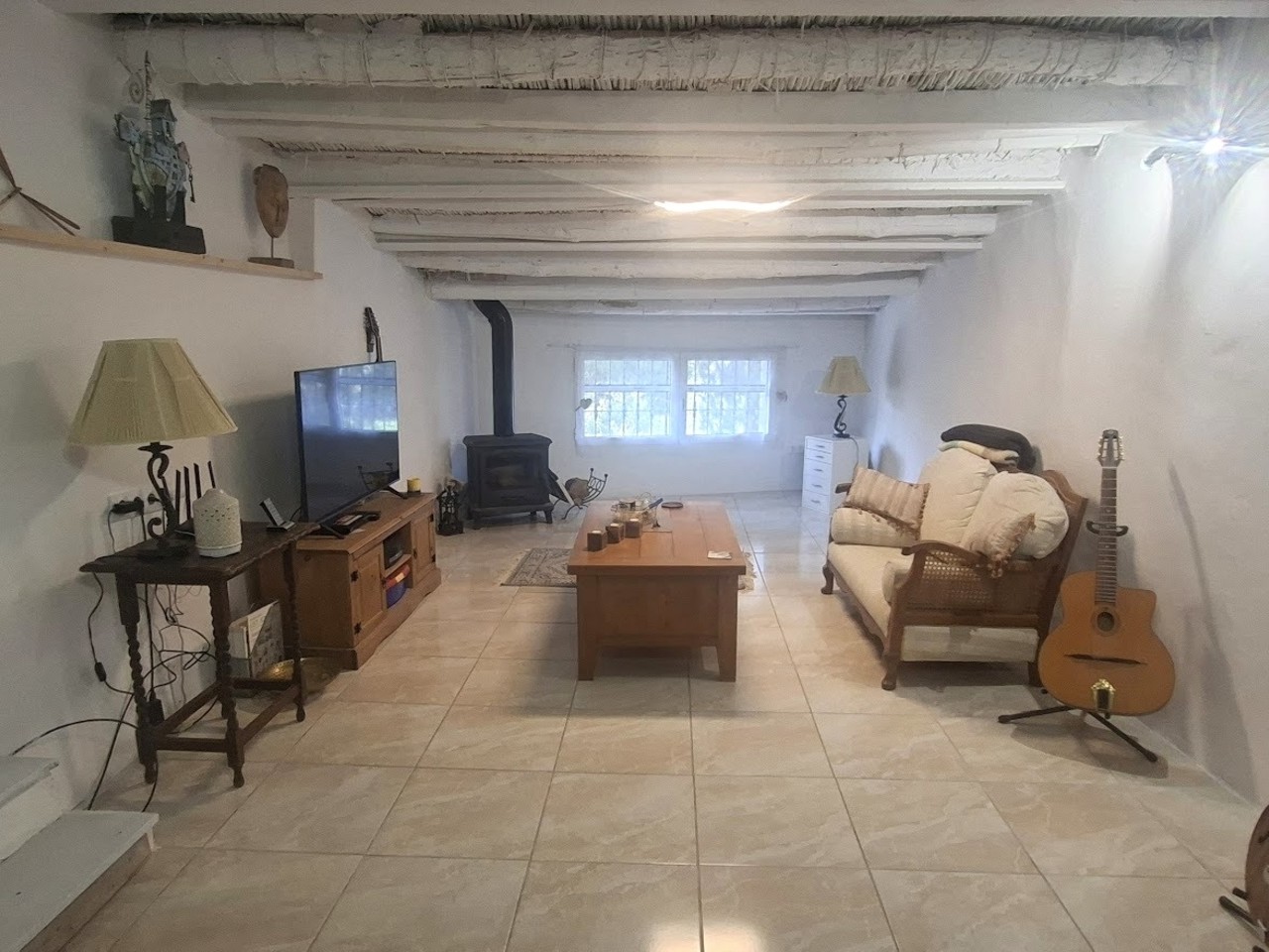 Ruime halfvrijstaande woning met groot perceel in Arboleas
