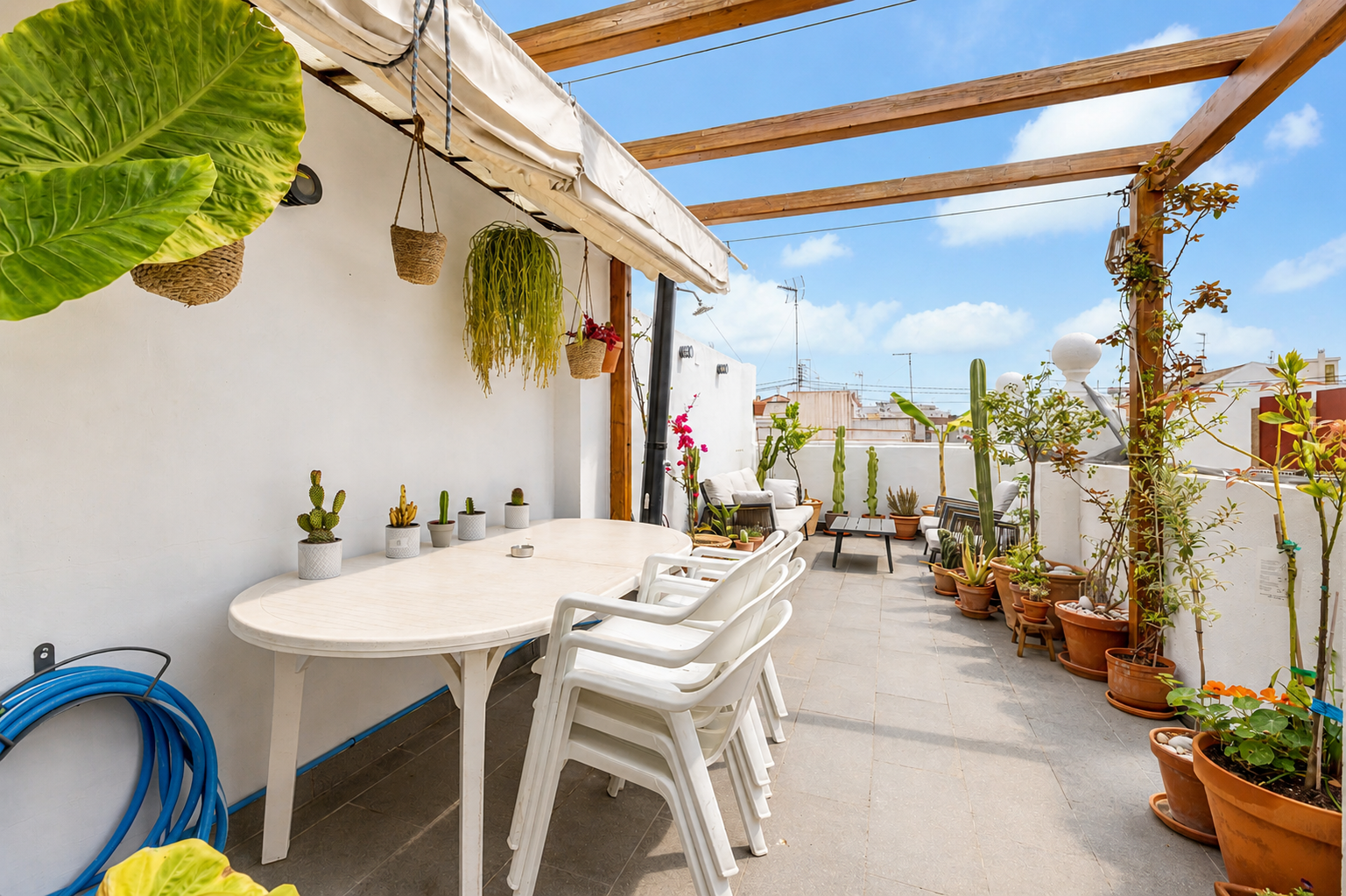 DP-18-1217-15 Penthouse te koop in Valencia